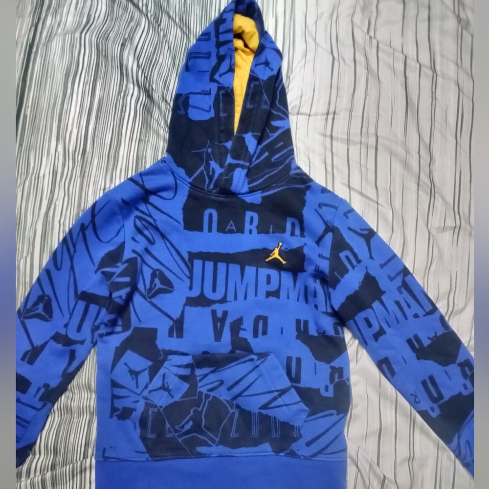 Jordan Blue and Yellow Graphic Hoodie kids size small 8/10 years old